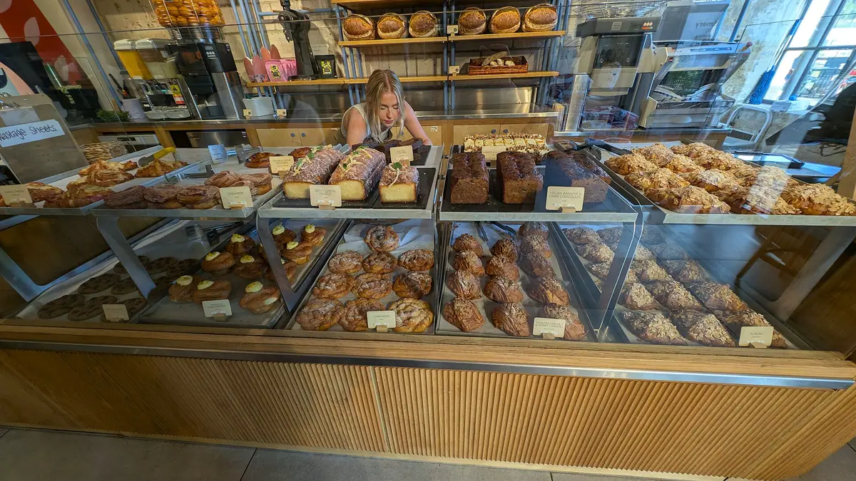 Oxford's Bakery – bakery in Canford Cliffs, Bournemouth